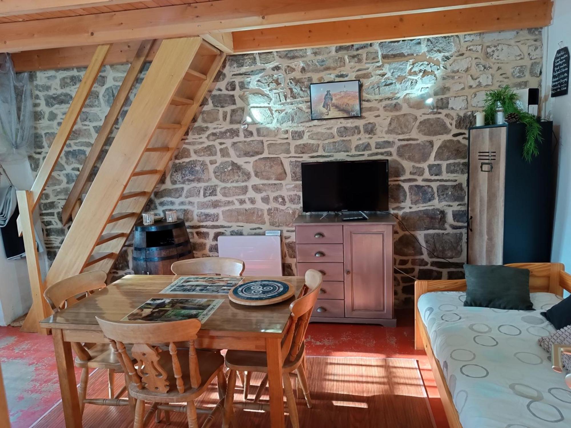 Petit Gite Cocoon Ty Bihan Ar Feunteun Scrignac Dış mekan fotoğraf